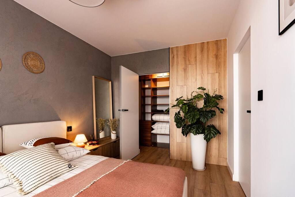 Apartament Na Grabiszynskiej Βρότσλαβ Εξωτερικό φωτογραφία